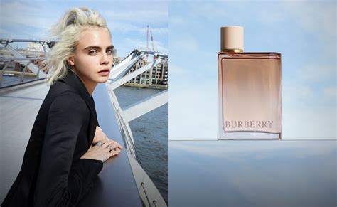 burberry werbung cara delevingne|burberry her perfume commercial.